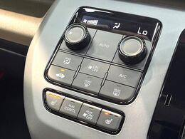 【シートヒーター】寒い日に重宝するシートヒーター！エアコンより早く温まってくれるので寒がりの人も安心ですね♪エアコンの温風は乾燥するから苦手、という方にもをおすすめです。
