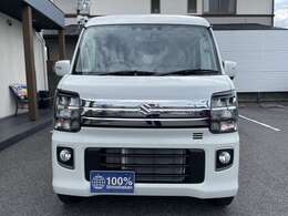 カラー：パールホワイト（Z7T）