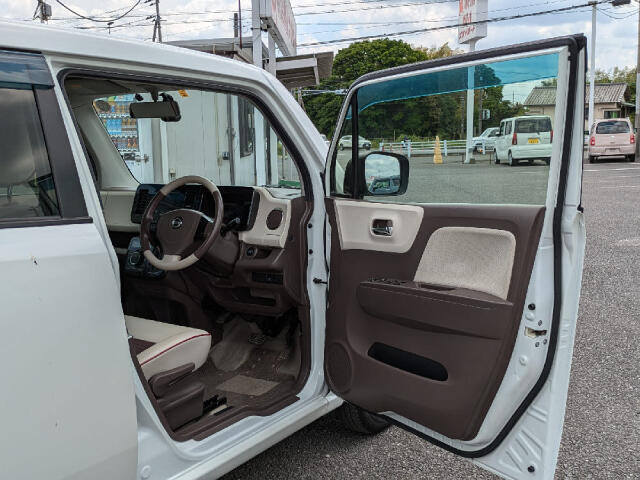 ☆当社は茨城県内に19店舗の営業所を構えております！車検・整備・鈑金・保険とお車の事は全てナオイオートにお任せ下さい！　又、全国への配送も行っております！！