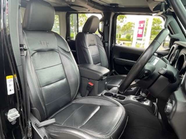 修復歴（事故歴）のある車は販売致しません！※当社基準による調査の結果、修復歴車と判断された車両は一部店舗を除き、販売を行なっておりません。万一、納車時に修復歴があった場合にはご契約の解除等に応じます