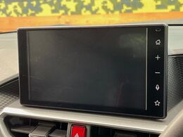 【9インチ　ディスプレイオーディオ大画面ディスプレイへお持ちのスマートフォンと連携して、ナビやbluetoothでの音楽再生が可能です♪デザインはもちろん操作性も良好！別途ナビ機能の取付可能です♪