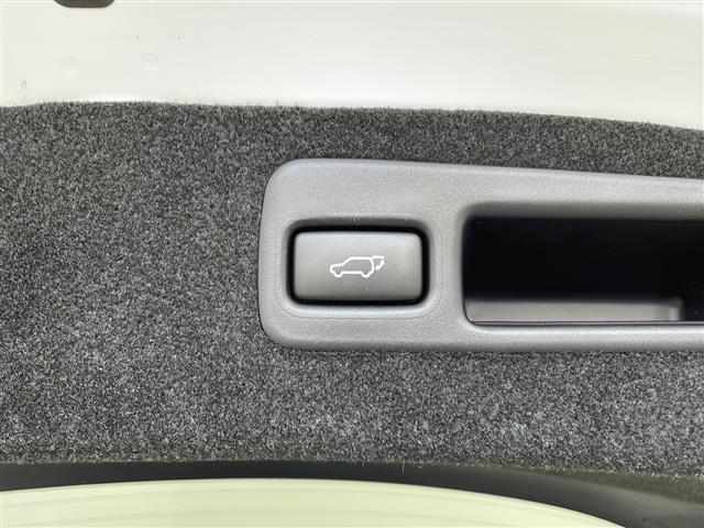【運転席操作部】快適なドライブを楽しむための機能が装備されています！運転席から触れるので、使いやすいです！除菌プランいれていただくと、さらに清潔で安心していただけます！