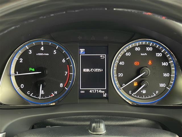 【スピードメーター】メーターがシンプルで見やすく運転しやすいですね！