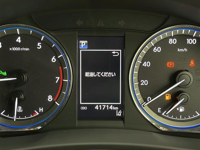 【スピードメーター】メーターがシンプルで見やすく運転しやすいですね！