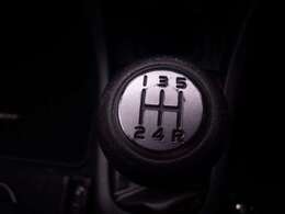 【遠方への納車も豊富な実績がありますのでお任せください。全国どこでも納車可能です。詳しくはスタッフまでお尋ねください。】