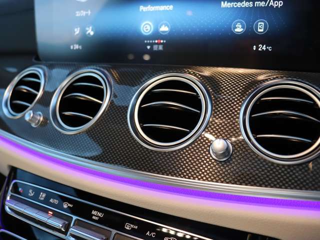LIBERALAでは輸入車の試乗が可能です。メーカーの違いを五感で較べてください。新しい驚きと発見をお届け致します。