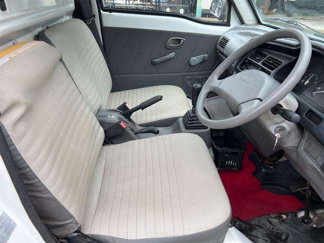 ユーザー様より直接買い取りを行った車を値段を可能な限りお安くご提供させて頂いております。在庫期間が1か月も店頭にないお車も多数あるため、ご検討の方はお早めにご連絡頂けますと幸いです。