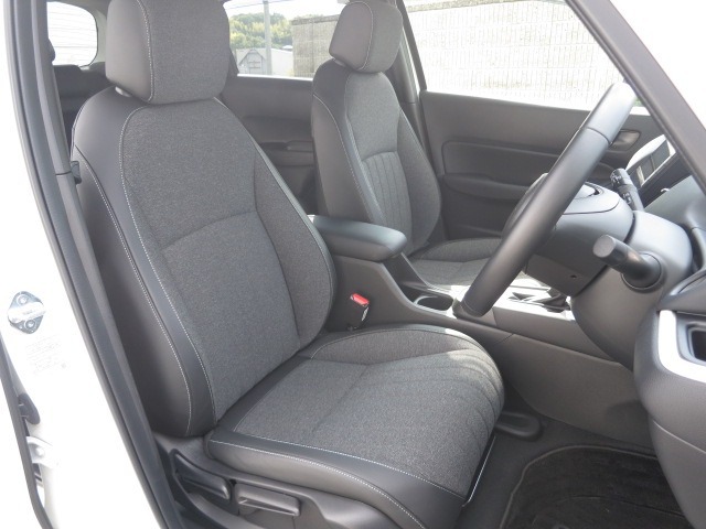 フロントシートをご確認くださいませ！