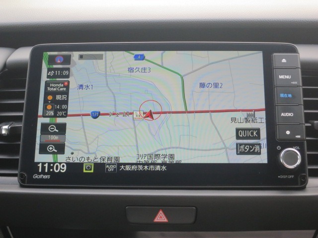 ホンダ純正メモリーナビ搭載車です。