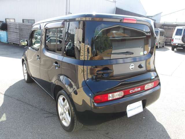 当店はお客様のカーライフをトータルサポートさせて頂くために、指定工場・民間車検工場を完備してます。納車前には、プロの整備士が点検整備後の納車になりますのでご安心下さい。無料通話(携帯可)0078-6002-682813