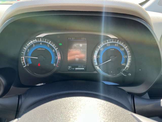 スピードメーター