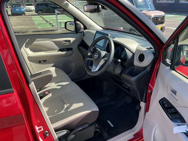 運転席に座った姿を想像してみてください！