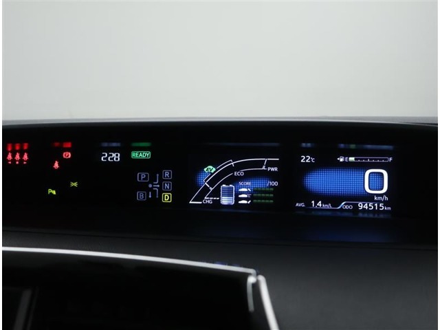 メーターも見やすく安全運転をサポートいたします！