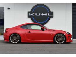 KUHLではお車の購入に合わせて、自動車任意保険もお取り扱いしております。大切なお車には手厚い保証が必要です。現在他の代理店で加入されている方も是非この機会に見直してみてはいかがでしょうか！！！