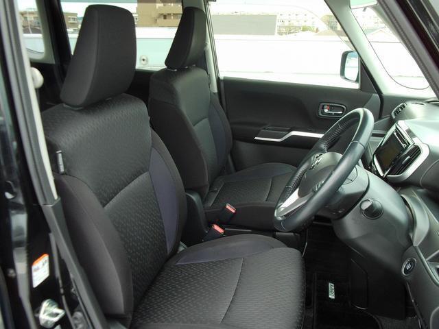 広々としたシートに身を包まれ快適なカーライフを☆