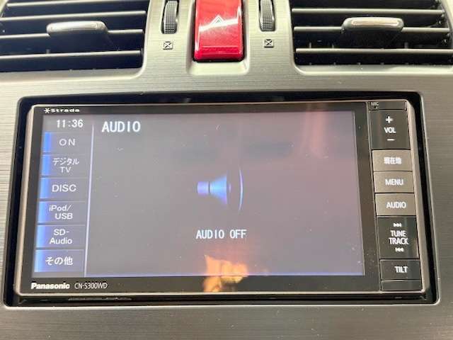 純正SDナビ付き！DVD再生、フルセグTV、Bluetoothオーディオ、バックモニターと装備が充実しております！