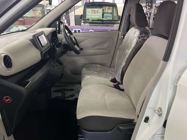 軽自動車はランニングコスト（維持費）が安く大変乗りやすくなっております。