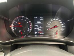 【スピードメーター】メーターがシンプルで見やすく運転しやすいですね！