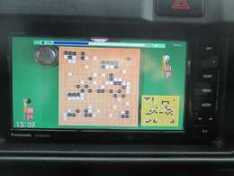 地デジフルセグTVやDVD再生とBluetoothオーディオ機能内蔵♪