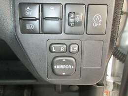 スマートアシスト＆+エマージェンシーストップシグナル＆電動格納ミラーを装備しています。