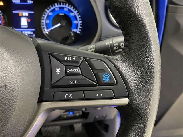 ☆クルーズコントロール☆アクセルペダルを操作しなくても一定の車速で走行できます☆