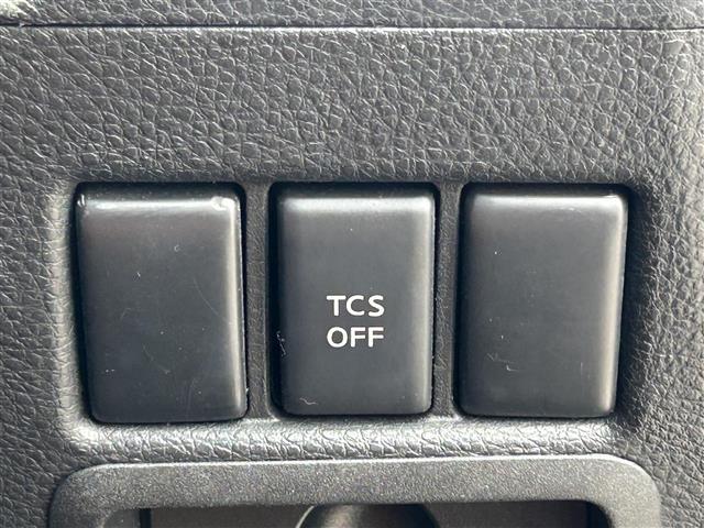 快適なドライブを楽しむための機能が装備されています！運転席から触れるので、使いやすいです！除菌プランいれていただくと、さらに清潔で安心していただけます！
