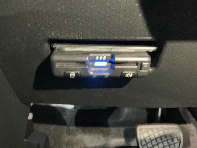 国産車から輸入車まで多様なお客様のニーズのお応えできるように、全国規模で豊富な在庫展開！車のことならWECARSへ！