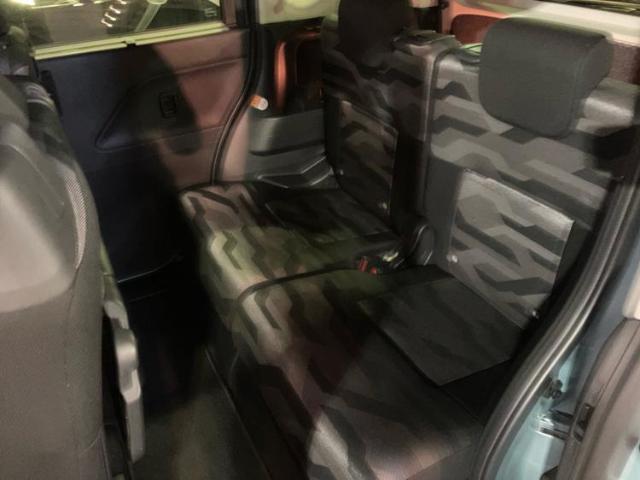 WECARSでは各商談席に大型モニターをご用意しております！見やすい大画面でゆったりと全国の在庫をご覧いただけます！是非ご来店お待ちしております！