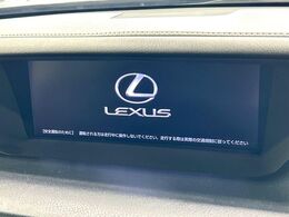 【12.3インチワイドナビ】高級感とインパクトのある大型ワイドナビを装備。各種オーディオ操作はもちろん、横長ワイド画面でのマップ2分割表示など、利便性も高いナビです♪