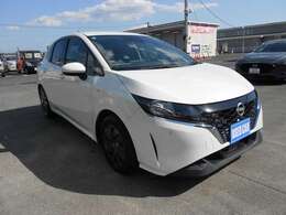 車検2年/エマージェンシーブレーキ/SDナビTV/バックモニター/ETC/スマートキー/禁煙車のお買い得車！是非この機会にご検討ください。