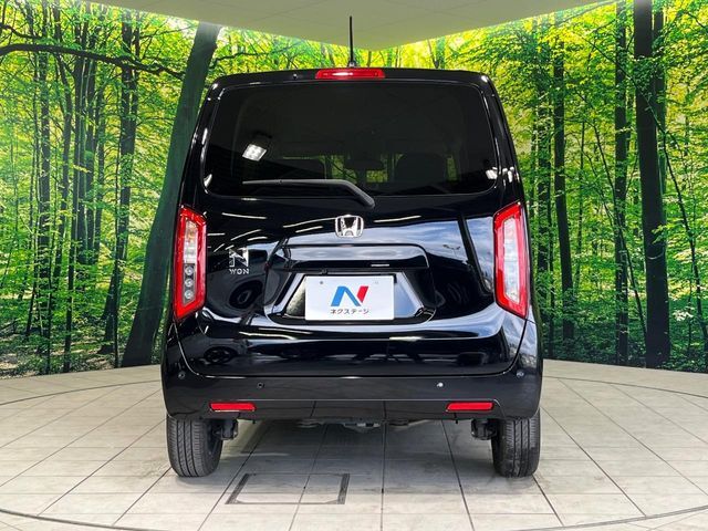 安心の最長10年・走行無制限保証（有償）をご用意。保証内容も充実はもちろん、無料点検＆オイル交換や、年中無休の全国・24時間ロードサービスも付帯されておりますのでご安心下さい。