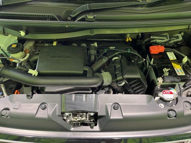 親切・丁寧な専門メカニックスタッフが応対！・車検・点検整備・事故等の修理などアフターサービスも安心。お車のカスタマイズもネクステージのサービススタッフまでご相談ください！