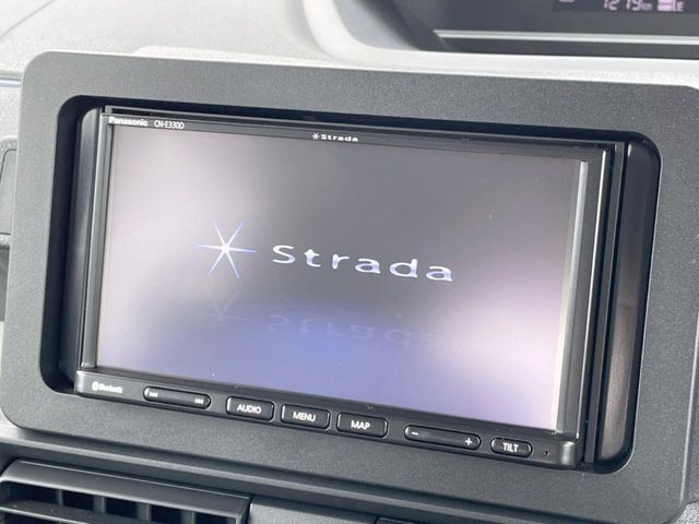 【ナビゲーション】目的地までしっかり案内してくれる使いやすいナビ。Bluetooth接続すればお持ちのスマホやMP3プレイヤーの音楽を再生可能！毎日の運転がさらに楽しくなります！！