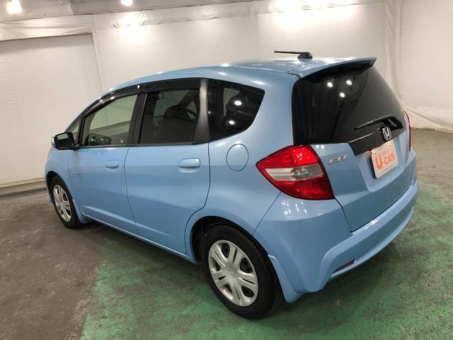 痛みの出やすい運転席シートの角、フロアマット、座面、ともに良好です