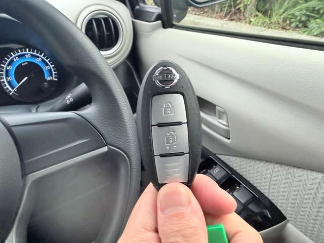 当店はお客様との会話を通じて、ライフスタイルに合ったクルマ購入の実現に尽力します。