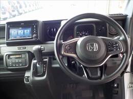 4WD☆純正ディスプレィオーディオTV☆Bカメラ☆USB電源☆LEDヘッドライト☆LEDフォグ☆オーバーヘッドコンソール☆サイドバー☆ホンダセンシング☆レーダークルーズ☆アイドリングストップ☆禁煙車☆