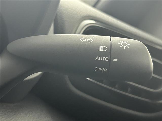 【運転席操作部】快適なドライブを楽しむための機能が装備されています！運転席から触れるので、使いやすいです！除菌プランいれていただくと、さらに清潔で安心していただけます！