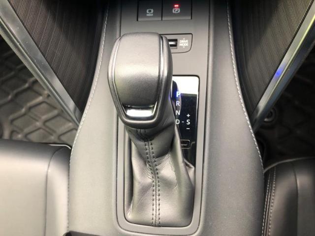 お車に合わせて無料保証以外にも、保証範囲、期間、距離を拡充させた有料保証もご用意しております！中古車の購入が初めてで不安・・・というお客様もご安心ください！