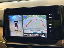 【アラウンドビューモニター】専用のカメラにより、上から見下ろしたような視点で360度クルマの周囲を確認することができます☆死角部分も確認しやすく、狭い場所での切り返しや駐車もスムーズに行えます。