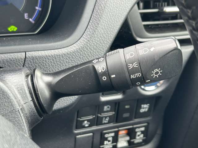 【運転席操作部】快適なドライブを楽しむための機能が装備されています！運転席から触れるので、使いやすいです！除菌プランいれていただくと、さらに清潔で安心していただけます！