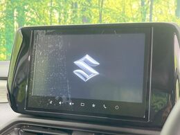 【ディスプレイオーディオ】視認性が高いディスプレイ付きオーディオを装備♪操作性も良好で直感的なソース選択が可能です。