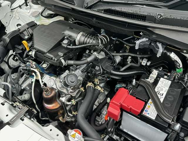 お車のご購入が初めての方や、お車に詳しくない方でもわかりやすいご説明を全スタッフ心掛けております。些細な疑問も親身になってお答えいたしましので、ご安心下さい！