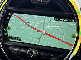 『ナビゲーション』装備しております。