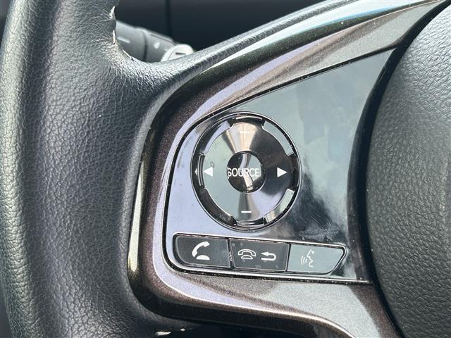 快適なドライブを楽しむための機能が装備されています！運転席から触れるので、使いやすいです！除菌プランいれていただくと、さらに清潔で安心していただけます！