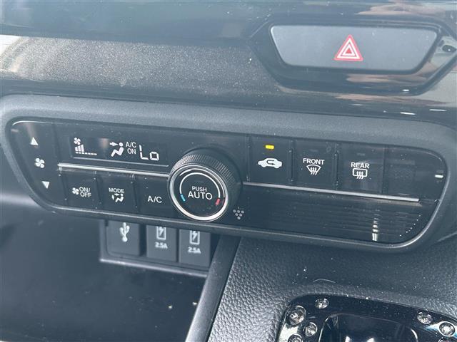 快適なドライブを楽しむための機能が装備されています！運転席から触れるので、使いやすいです！除菌プランいれていただくと、さらに清潔で安心していただけます！