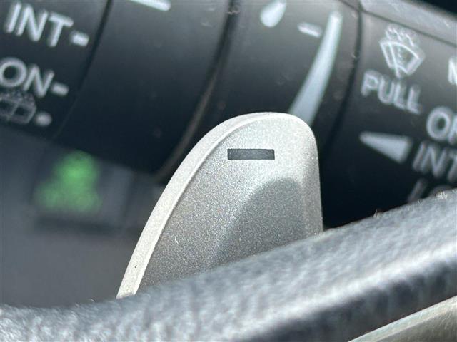 快適なドライブを楽しむための機能が装備されています！運転席から触れるので、使いやすいです！除菌プランいれていただくと、さらに清潔で安心していただけます！