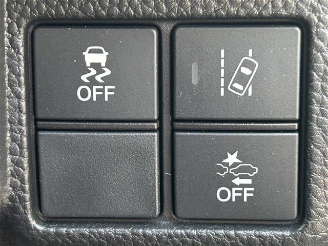 快適なドライブを楽しむための機能が装備されています！運転席から触れるので、使いやすいです！除菌プランいれていただくと、さらに清潔で安心していただけます！