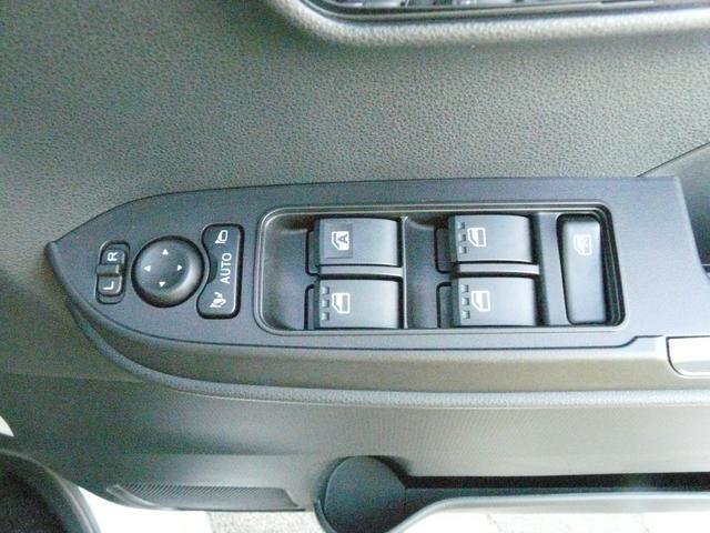 今や当たり前で、なくてはならないパワーウインドウスイッチ♪