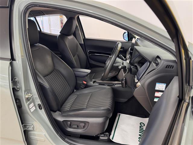 前席【内装インテリア】現車の確認はお電話で在庫のご確認の上、是非ご来店くださいませ！ご来店の難しい方は店舗スタッフがお電話やメールで詳細をお答えさせて頂きます。