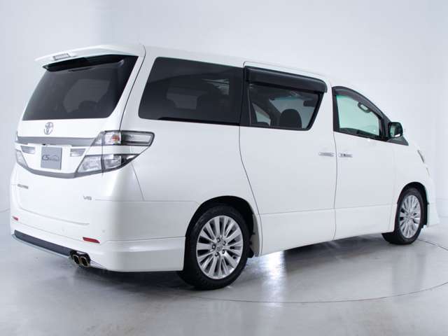 ★ボディーカラーは新車時からの純正色です！色替え車・オールペイント車両ではございません。